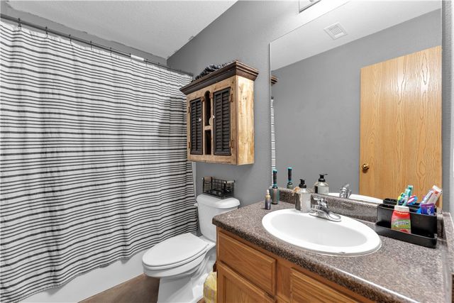 184 Jenee Drive, Huntsville, AR 72740