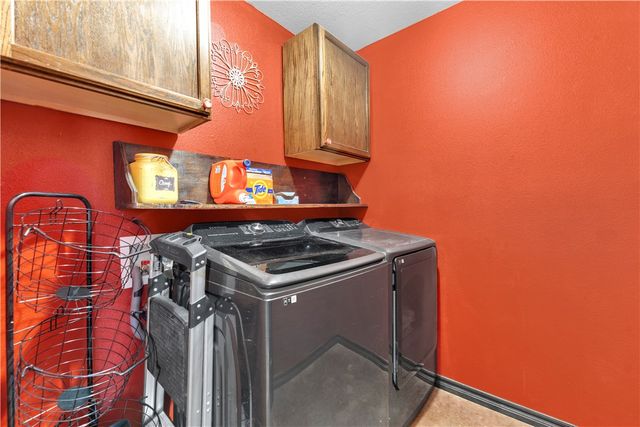 184 Jenee Drive, Huntsville, AR 72740