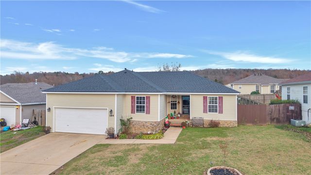 184 Jenee Drive, Huntsville, AR 72740