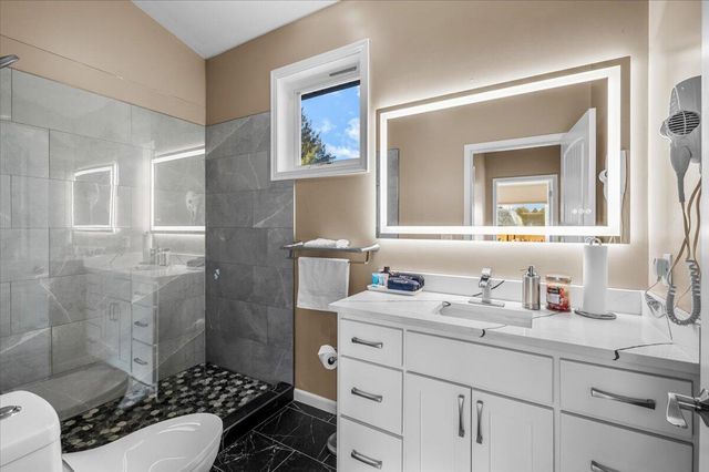 6532 Kilkenny Drive, Canadian Lakes, MI 49346