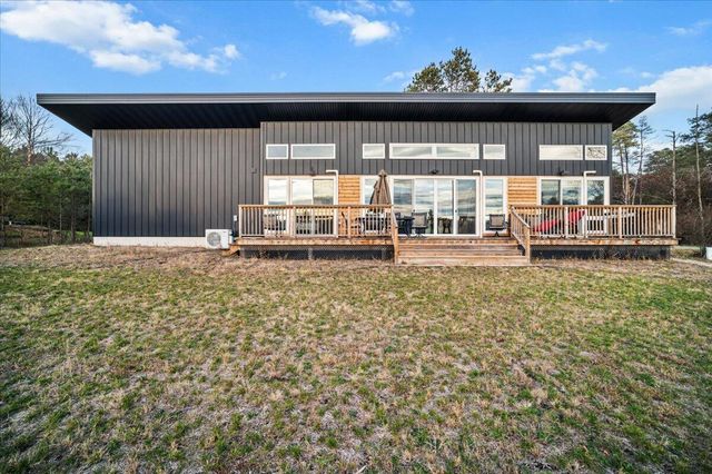 6532 Kilkenny Drive, Canadian Lakes, MI 49346