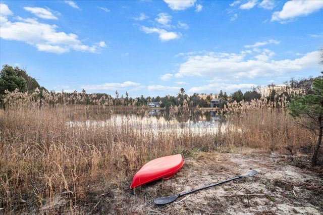 6532 Kilkenny Drive, Canadian Lakes, MI 49346