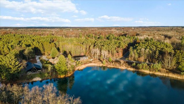 6532 Kilkenny Drive, Canadian Lakes, MI 49346