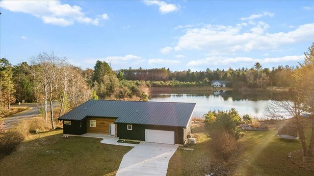 6532 Kilkenny Drive, Canadian Lakes, MI 49346