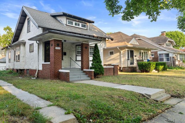 2914 N 41st STREET, Milwaukee, WI 53210