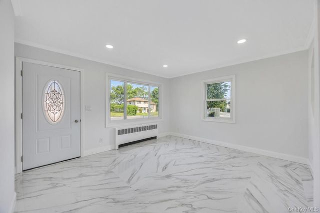 1828 Stein Drive, Bay Shore, NY 11706