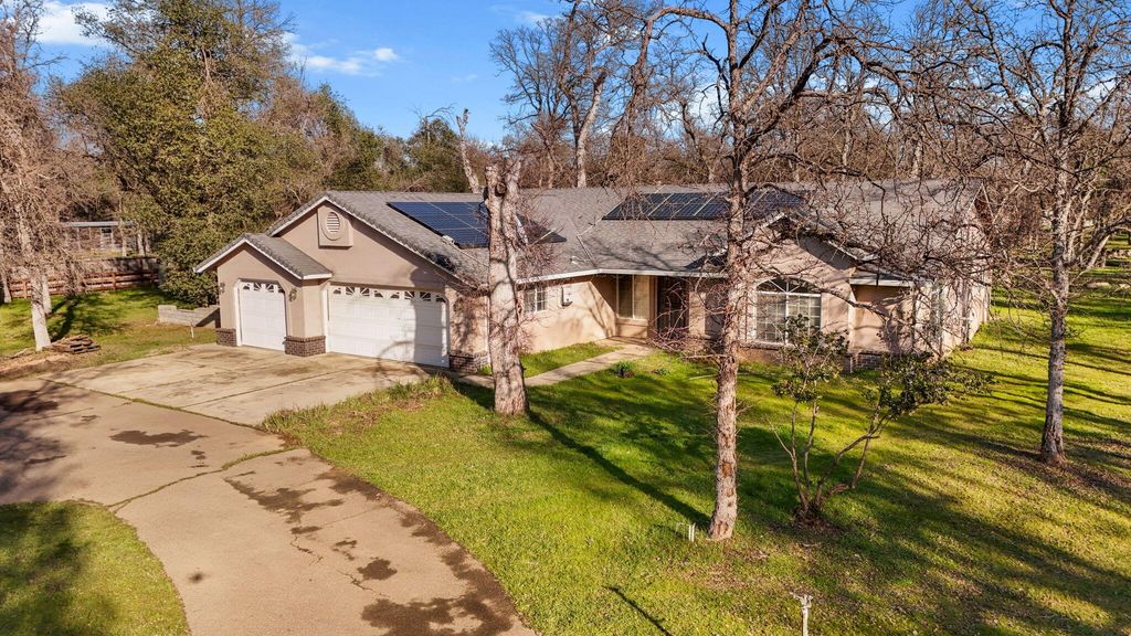 3313 Mansee Drive, Cottonwood, CA 96022