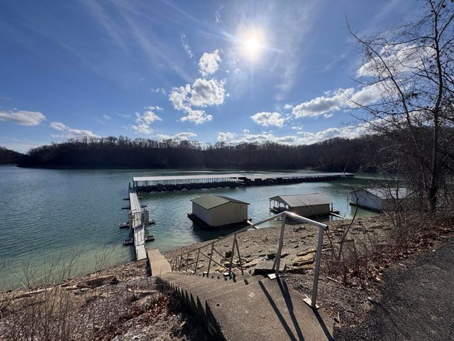 26 Arrowhead Lane, Jamestown, KY 42629