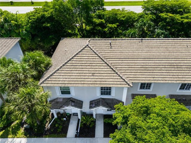 8237 Pacific Beach DR, Fort Myers, FL 33966