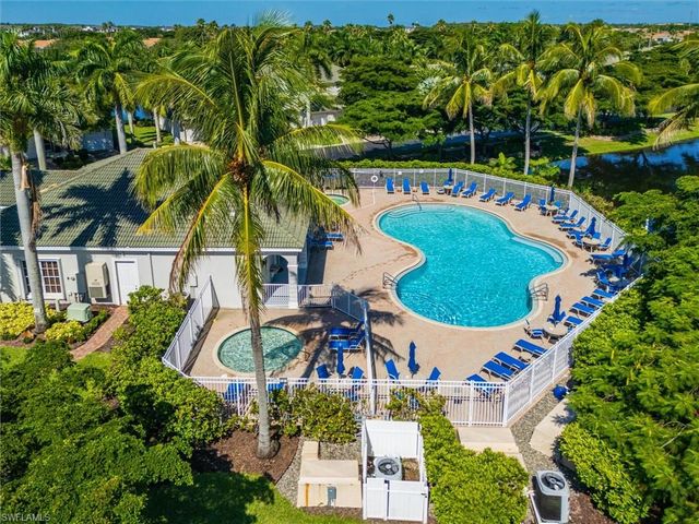 8237 Pacific Beach DR, Fort Myers, FL 33966