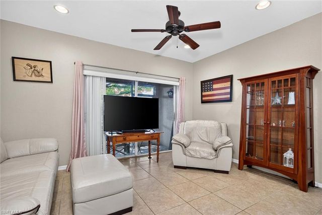8237 Pacific Beach DR, Fort Myers, FL 33966
