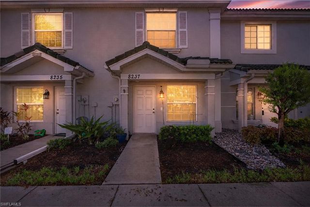 8237 Pacific Beach DR, Fort Myers, FL 33966