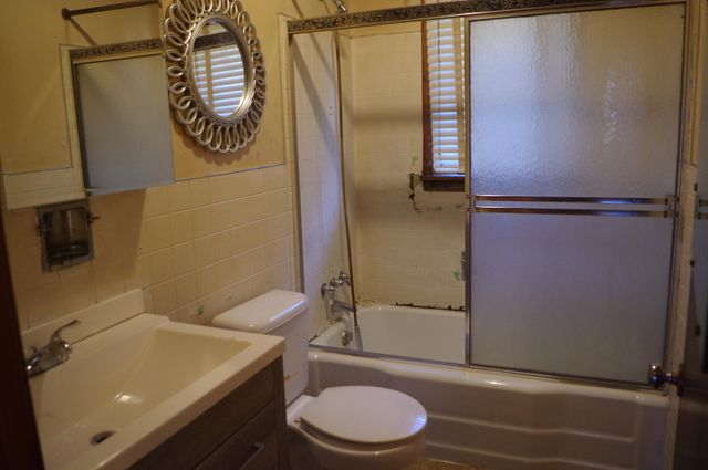 1204 Wooden Avenue, Rossville, GA 30741