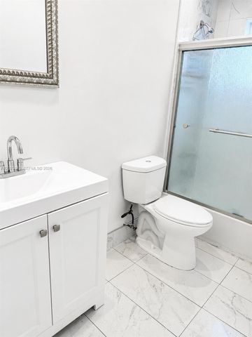 6560 NW 25th Ct, Sunrise, FL 33313