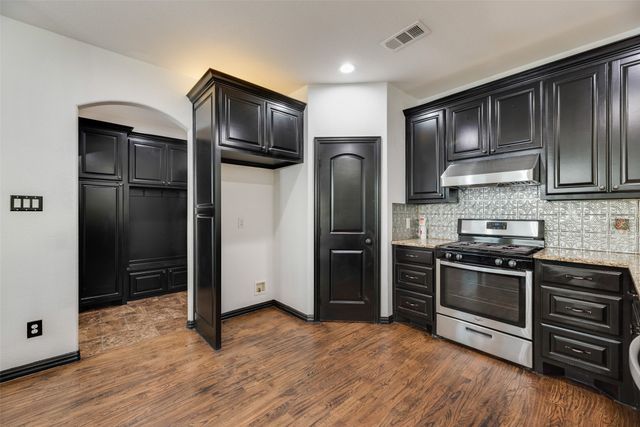 3408 Chinaberry Lane, Joshua, TX 76058