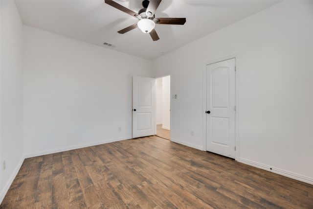 3408 Chinaberry Lane, Joshua, TX 76058