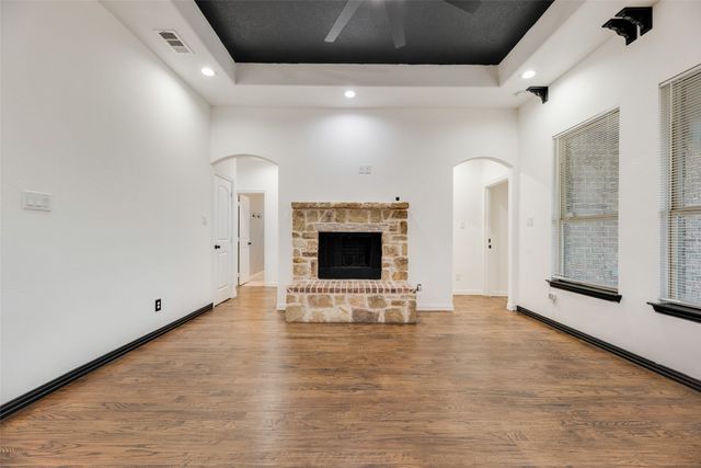 3408 Chinaberry Lane, Joshua, TX 76058