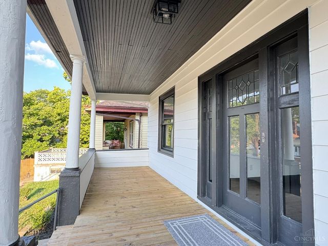 515 Advance Avenue, St Bernard, OH 45217