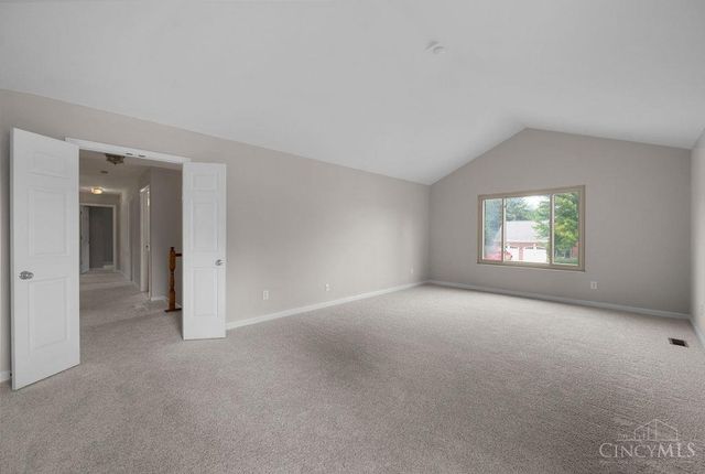 8092 Thistlewood Drive, West Chester, OH 45069