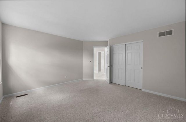 8092 Thistlewood Drive, West Chester, OH 45069