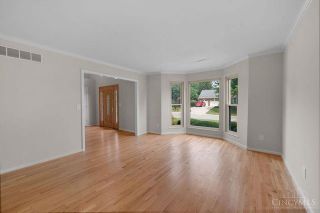 8092 Thistlewood Drive, West Chester, OH 45069