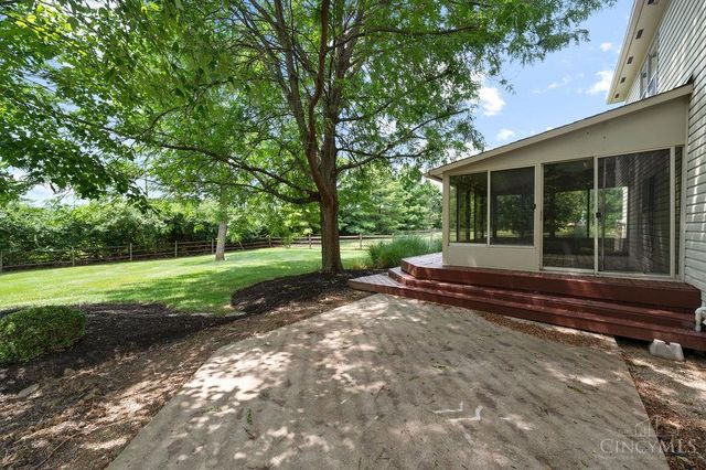 8092 Thistlewood Drive, West Chester, OH 45069