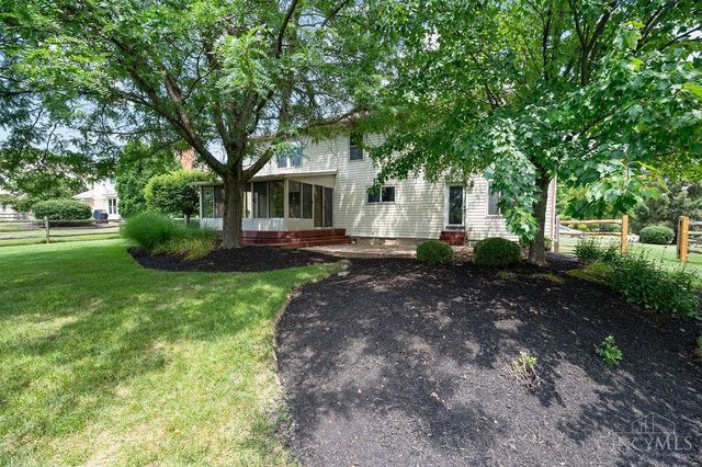 8092 Thistlewood Drive, West Chester, OH 45069