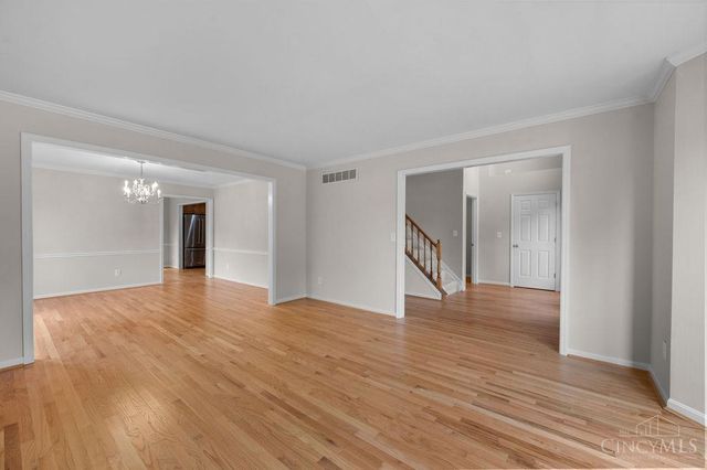 8092 Thistlewood Drive, West Chester, OH 45069