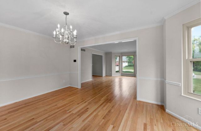 8092 Thistlewood Drive, West Chester, OH 45069