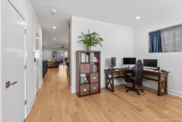 824 S Bell Avenue 1, Chicago, IL 60612