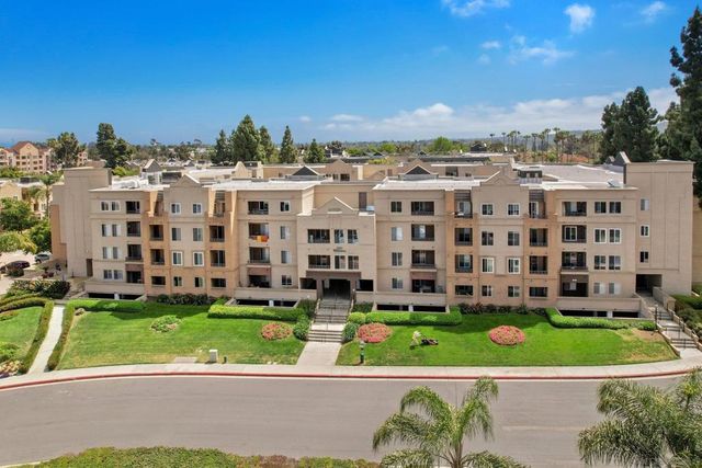 3520 Lebon Dr 5302, San Diego, CA 92122