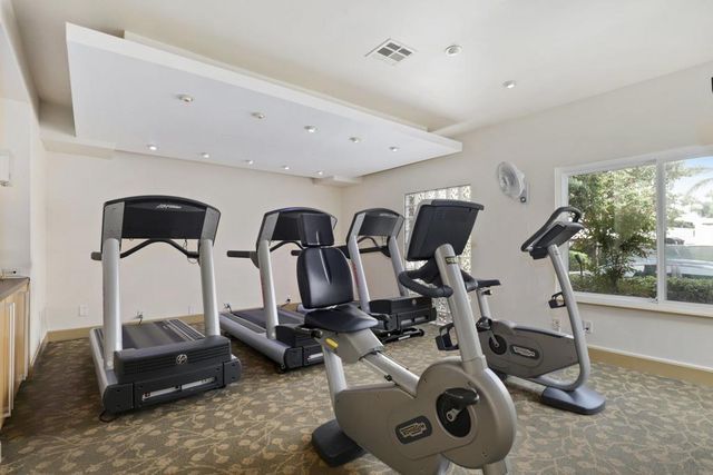 3520 Lebon Dr 5302, San Diego, CA 92122