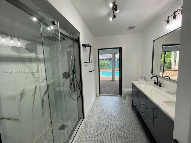 7804 SW 179th Ter, Palmetto Bay, FL 33157