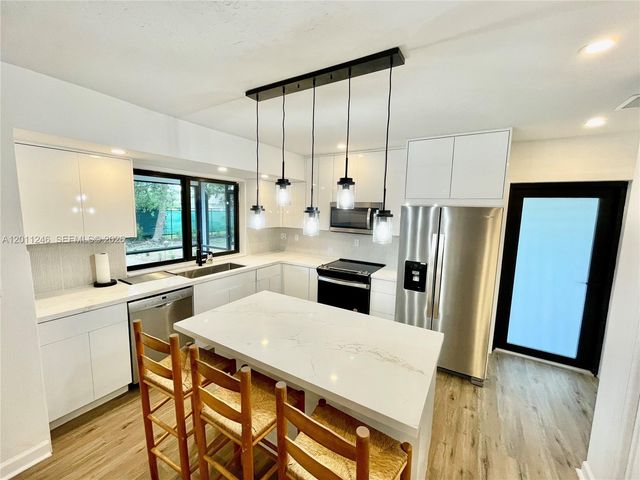 7804 SW 179th Ter, Palmetto Bay, FL 33157