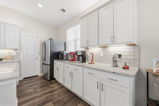 704 Crescent Lake Ct., Little River, SC 29566