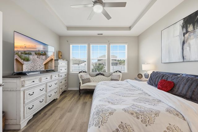 704 Crescent Lake Ct., Little River, SC 29566