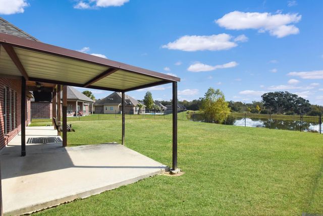 39405 Oceanview Ave, Prairieville, LA 70769