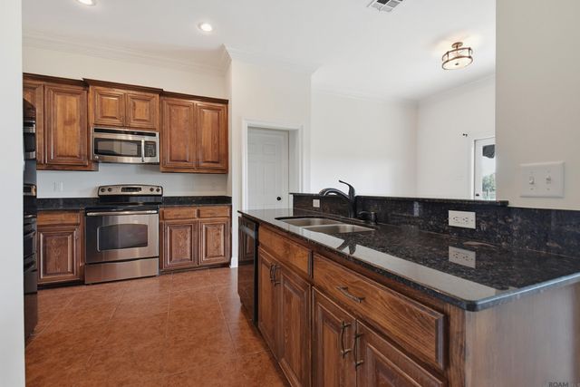 39405 Oceanview Ave, Prairieville, LA 70769