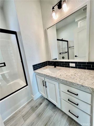 1536 S state 98, Hemet, CA 92543
