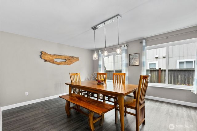 6225 23rd Street NE, Tacoma, WA 98422