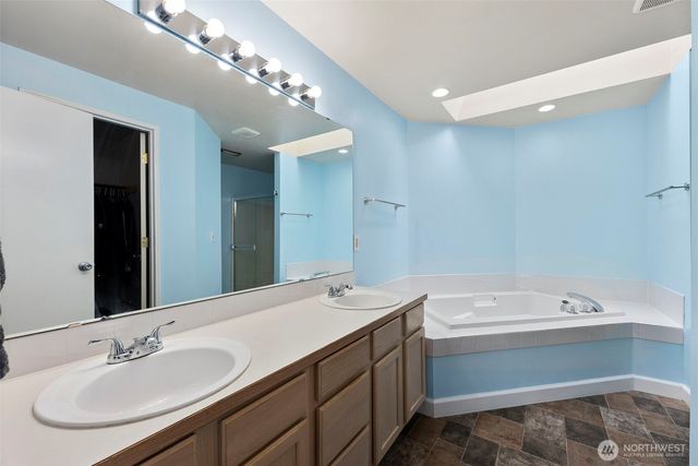 6225 23rd Street NE, Tacoma, WA 98422