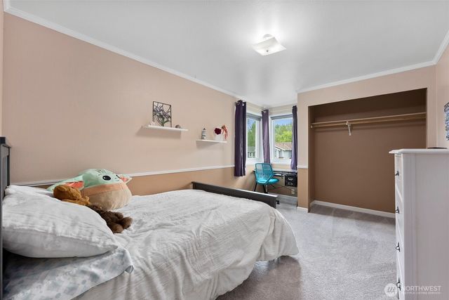 6225 23rd Street NE, Tacoma, WA 98422