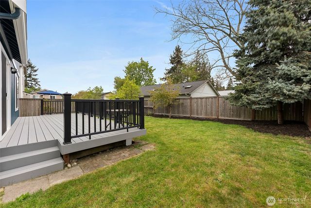 6225 23rd Street NE, Tacoma, WA 98422