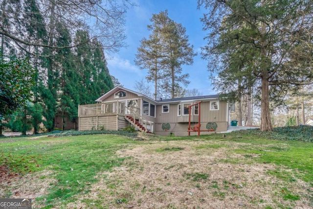 2032 Lake Lucerne Drive SW, Lilburn, GA 30047