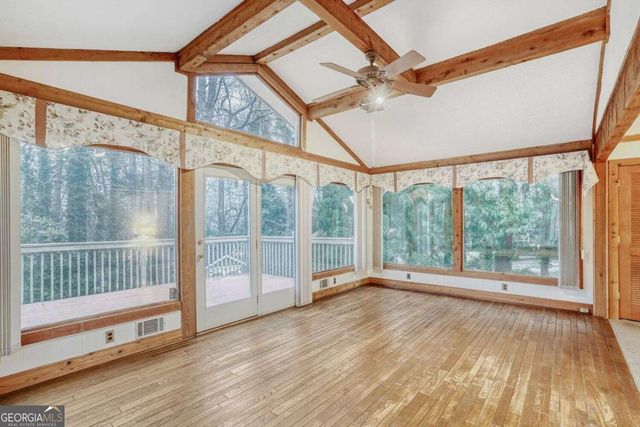 2032 Lake Lucerne Drive SW, Lilburn, GA 30047