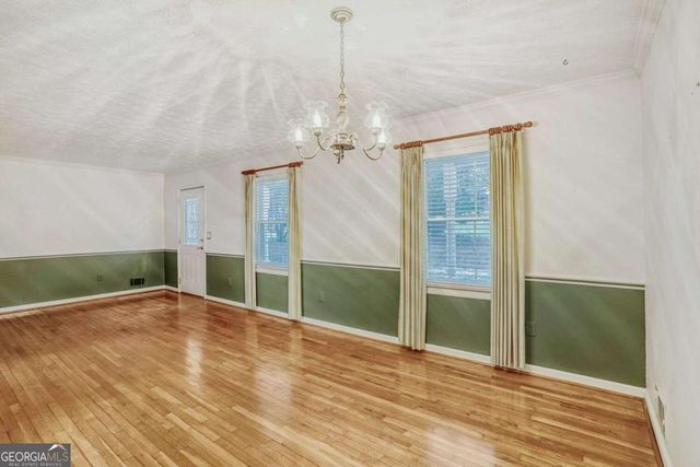 2032 Lake Lucerne Drive SW, Lilburn, GA 30047