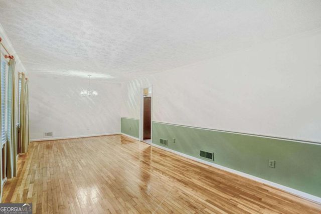 2032 Lake Lucerne Drive SW, Lilburn, GA 30047