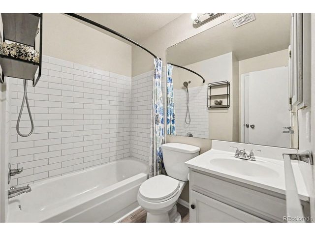10406 W Dartmouth Ave, Lakewood, CO 80227
