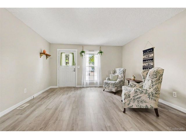 10406 W Dartmouth Ave, Lakewood, CO 80227