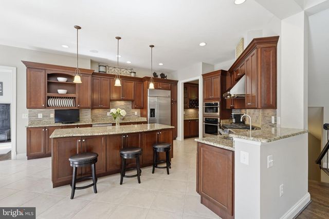 22494 WILDERNESS ACRES CIR, Leesburg, VA 20175